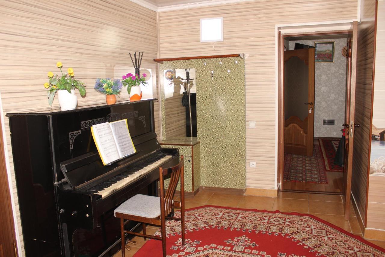 Guest House Jamal Naryn Экстерьер фото
