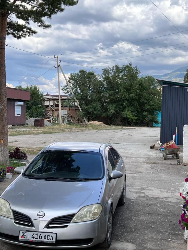 Guest House Jamal Naryn Экстерьер фото