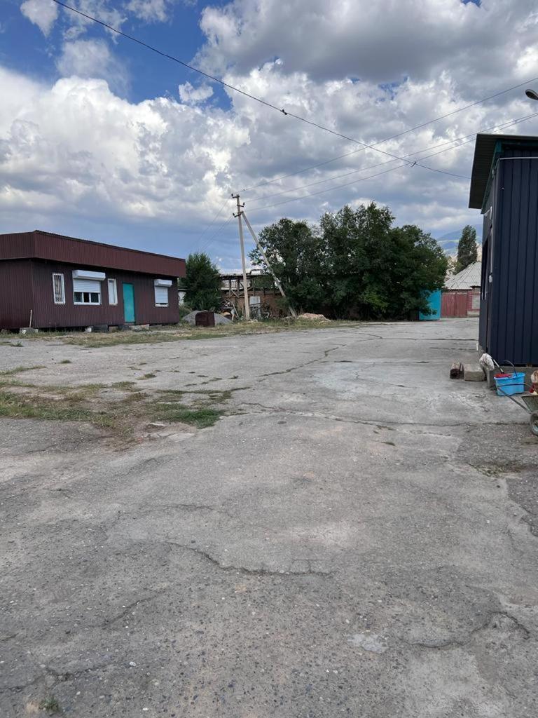 Guest House Jamal Naryn Экстерьер фото